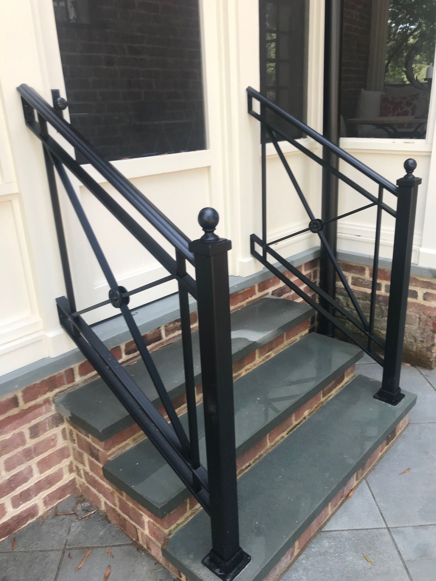 Exterior rails